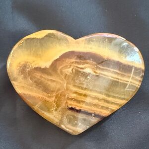 Polished Heart Shaped Golden Healer Quarts Stone